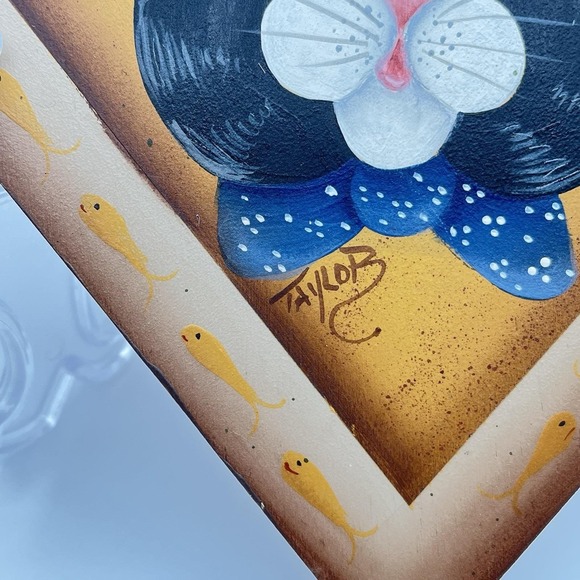 Vintage 1990's Cat Black Tabby Wood Rustic Country Painted Plaque Wall Decor 12" - Picture 3 of 8